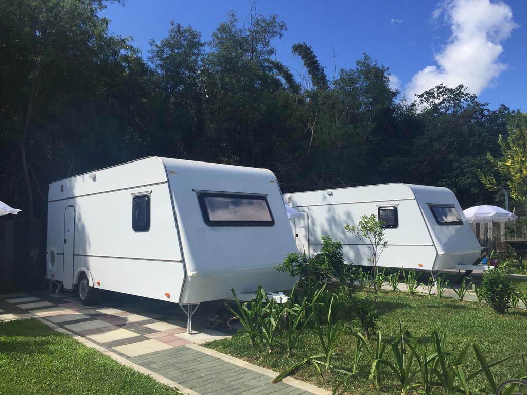 Kenting Houbihu Camping Car B&B Longshui Екстериор снимка