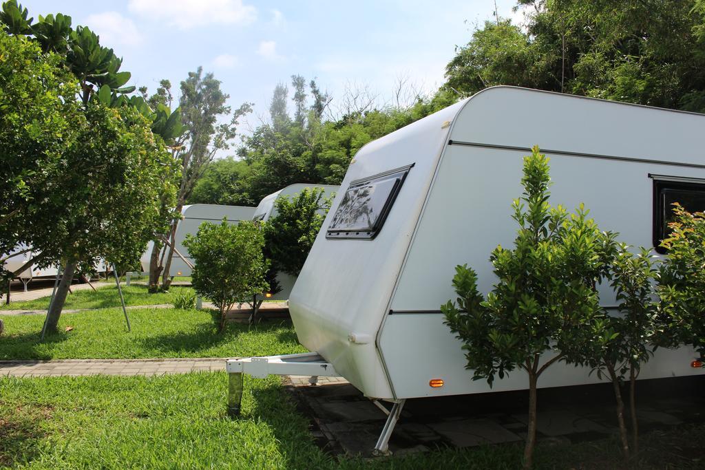 Kenting Houbihu Camping Car B&B Longshui Екстериор снимка
